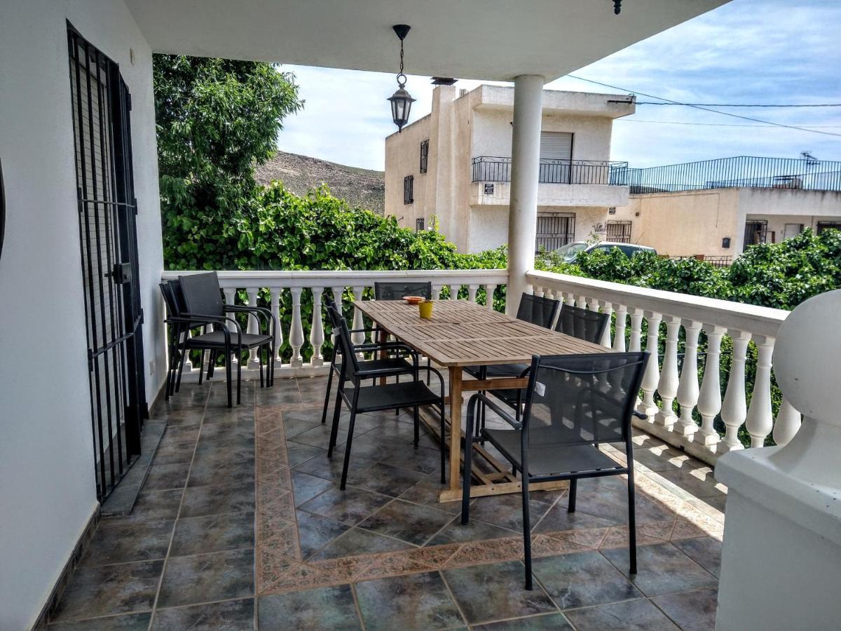 Chalet Con Piscina En Níjar エクステリア 写真